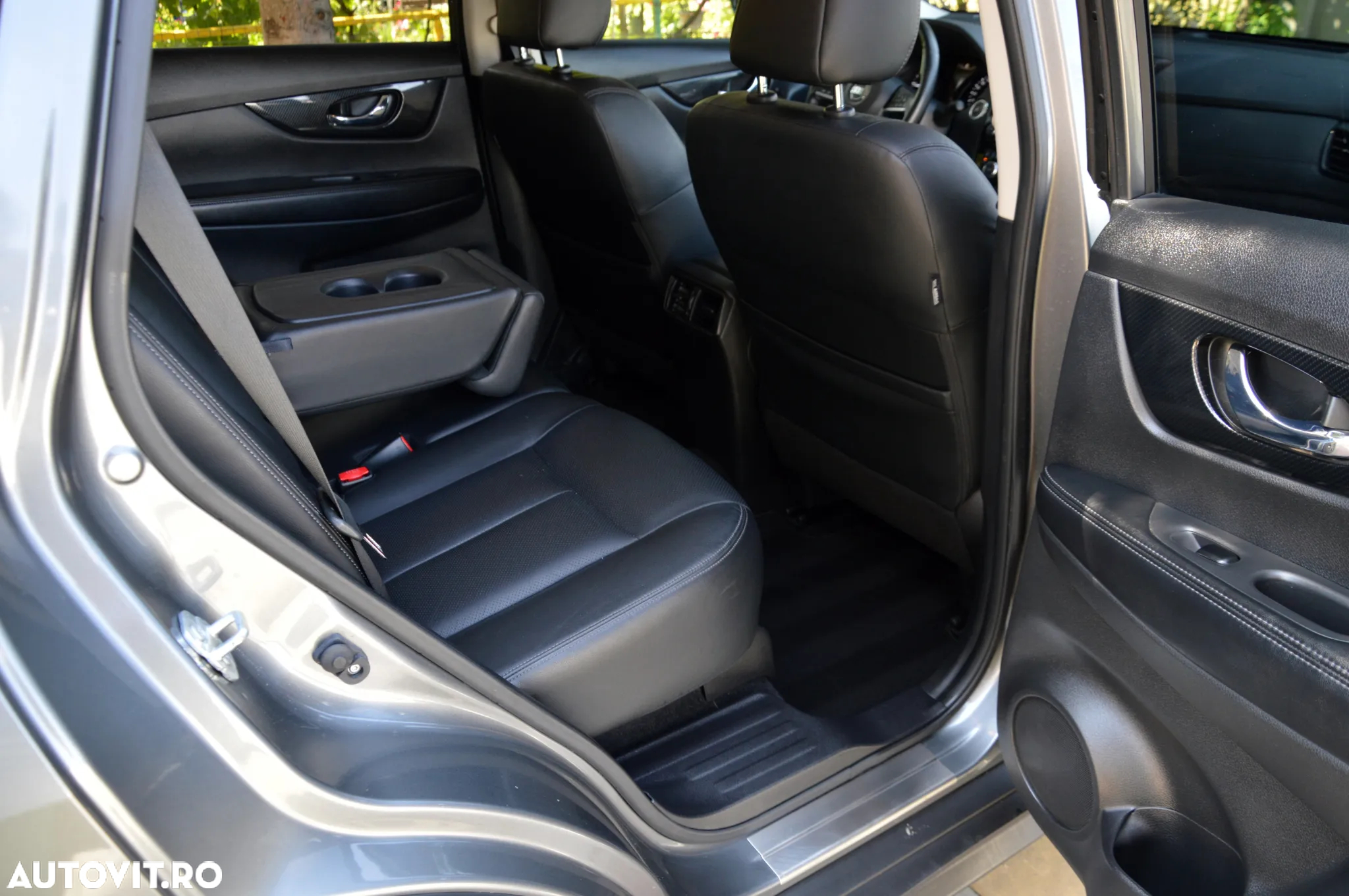 Nissan X-Trail 1.6 dCi Tekna - 30