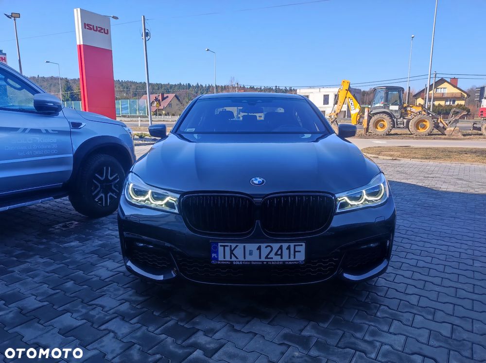 BMW Seria 7 730d xDrive - 26
