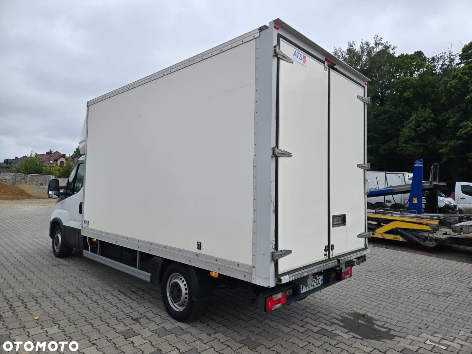 Iveco DAILY 35S14 - 4