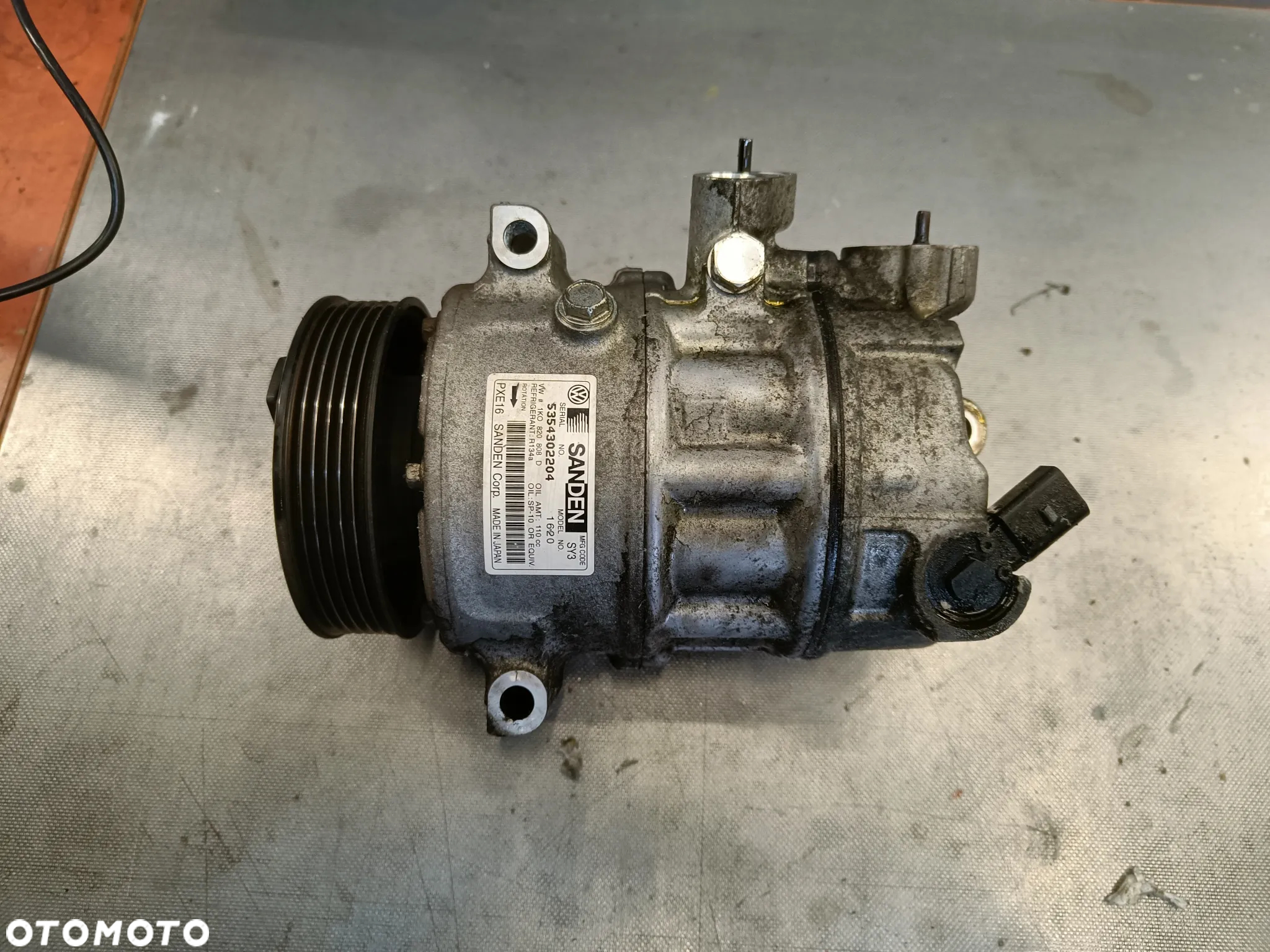 Sprężarka klimatyzacji Skoda Octavia Superb VW Golf Passat Seat Leon Audi kompresor 1K0820808D - 2