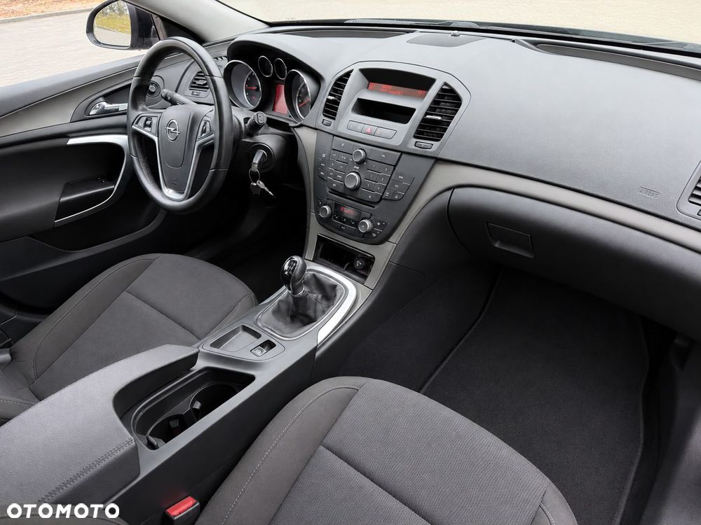 Opel Insignia - 6