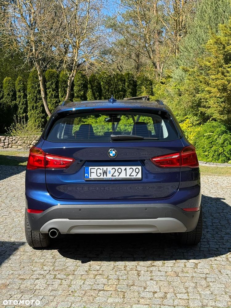 BMW X1 sDrive18d Advantage - 9