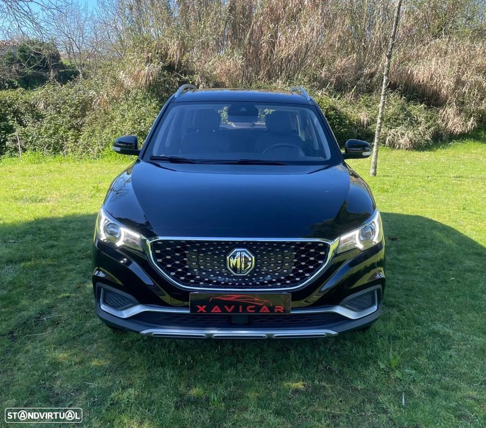 MG ZS Luxury - 2