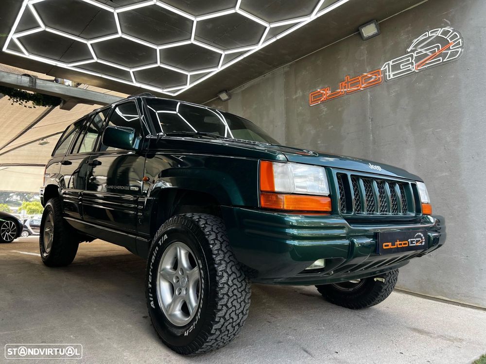 Jeep Grand Cherokee 5.9 LX - 1