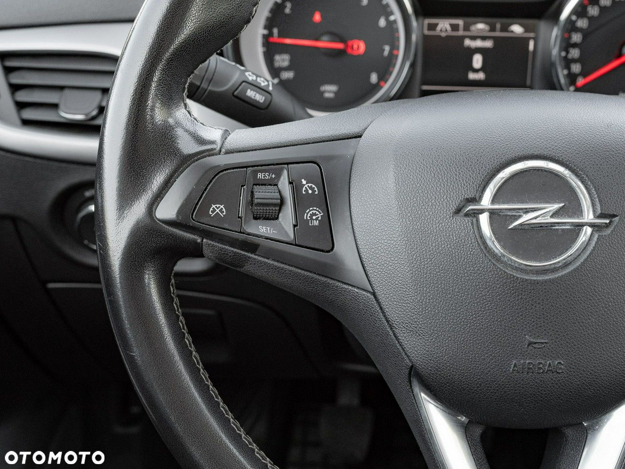 Opel Astra V 1.2 T Edition S&S - 17