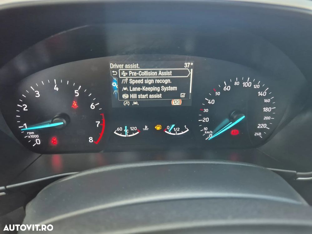 Ford Focus 1.0 EcoBoost Trend - 18