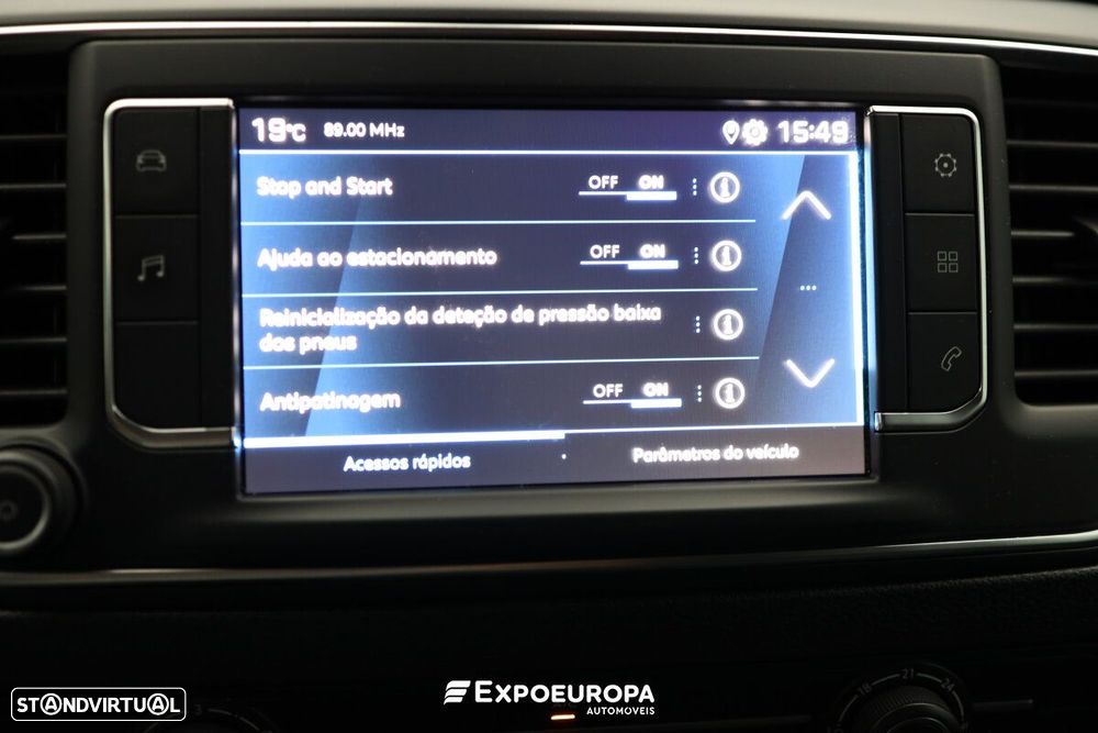 Peugeot Traveller 1.5 BlueHDi L2H1 Standard - 15