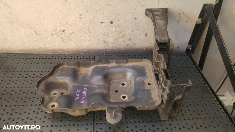 Suport baterie 2.0 d chevrolet captiva c100 c140 - 1