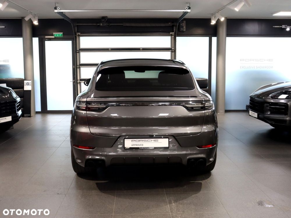 Porsche Cayenne Standard - 33