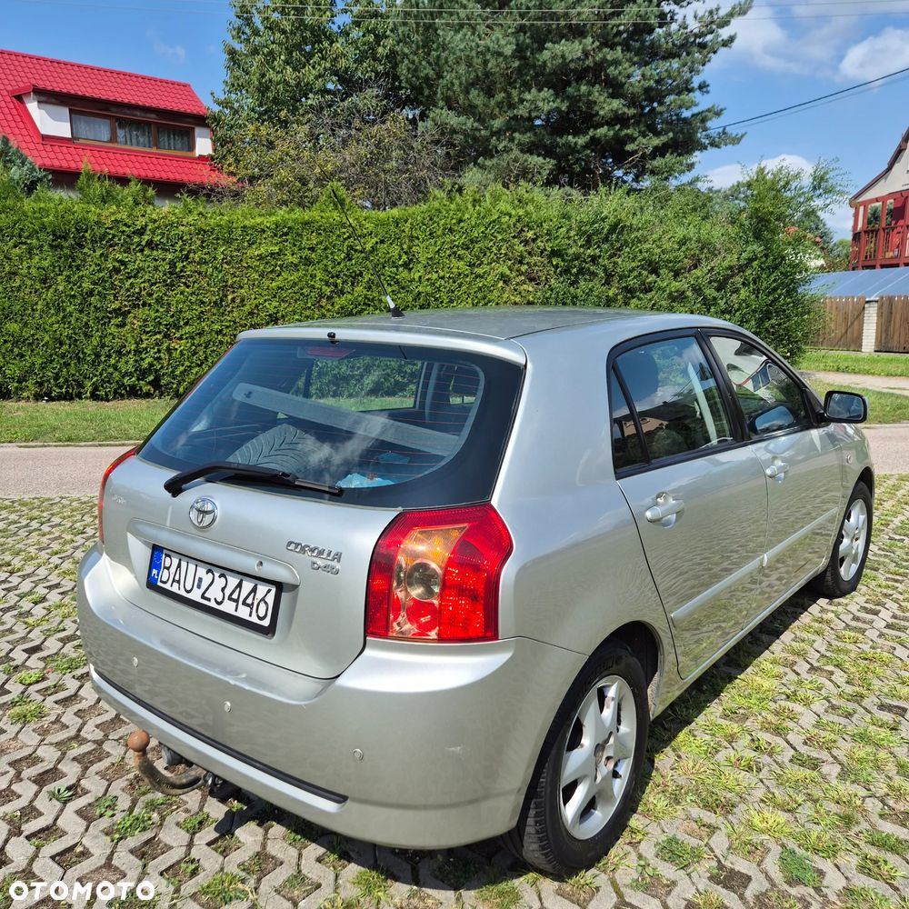Toyota Corolla 1.4 D-4D - 11