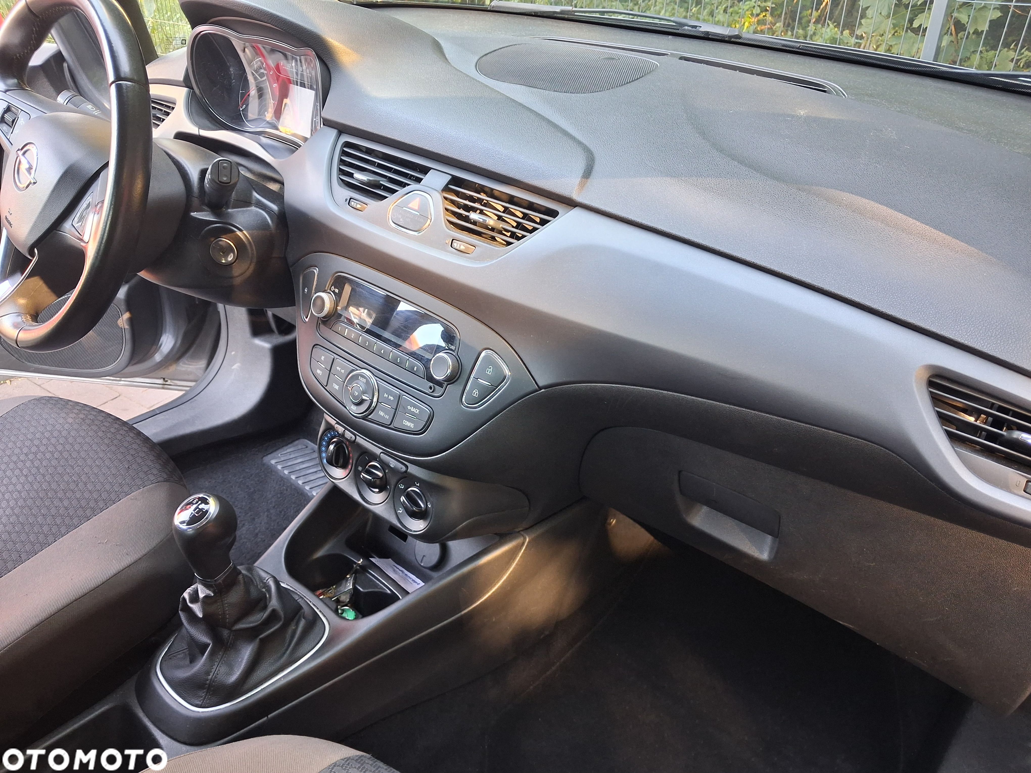 Opel Corsa 1.4 Enjoy - 1