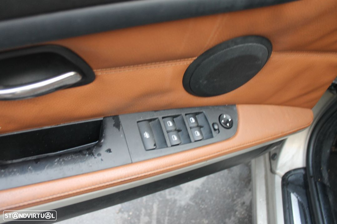 BMW E93 DE 2010 - 10
