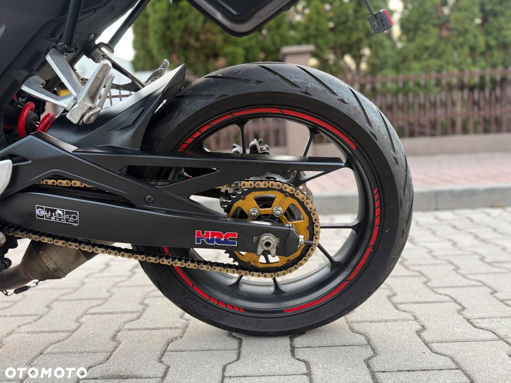 Honda CB - 22