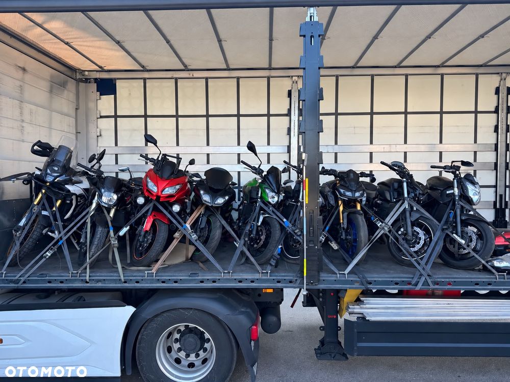 Kawasaki Versys 650 - 40