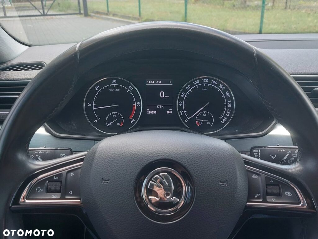 Skoda Superb 2.0 TDI 4x4 Ambition DSG - 14