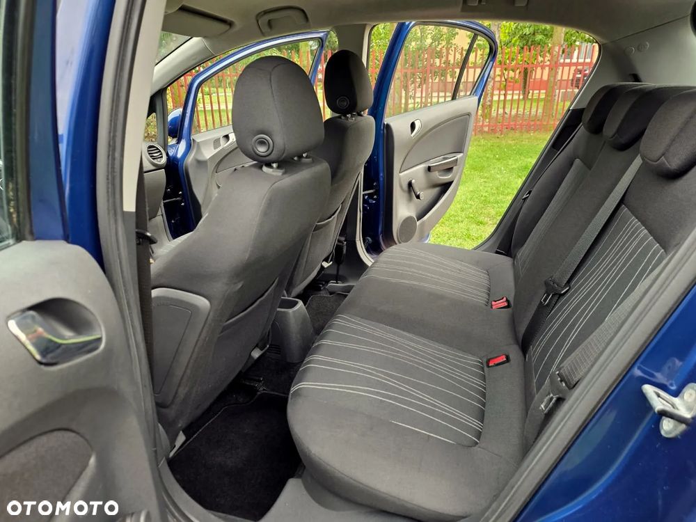 Opel Corsa 1.0 12V Essentia - 7