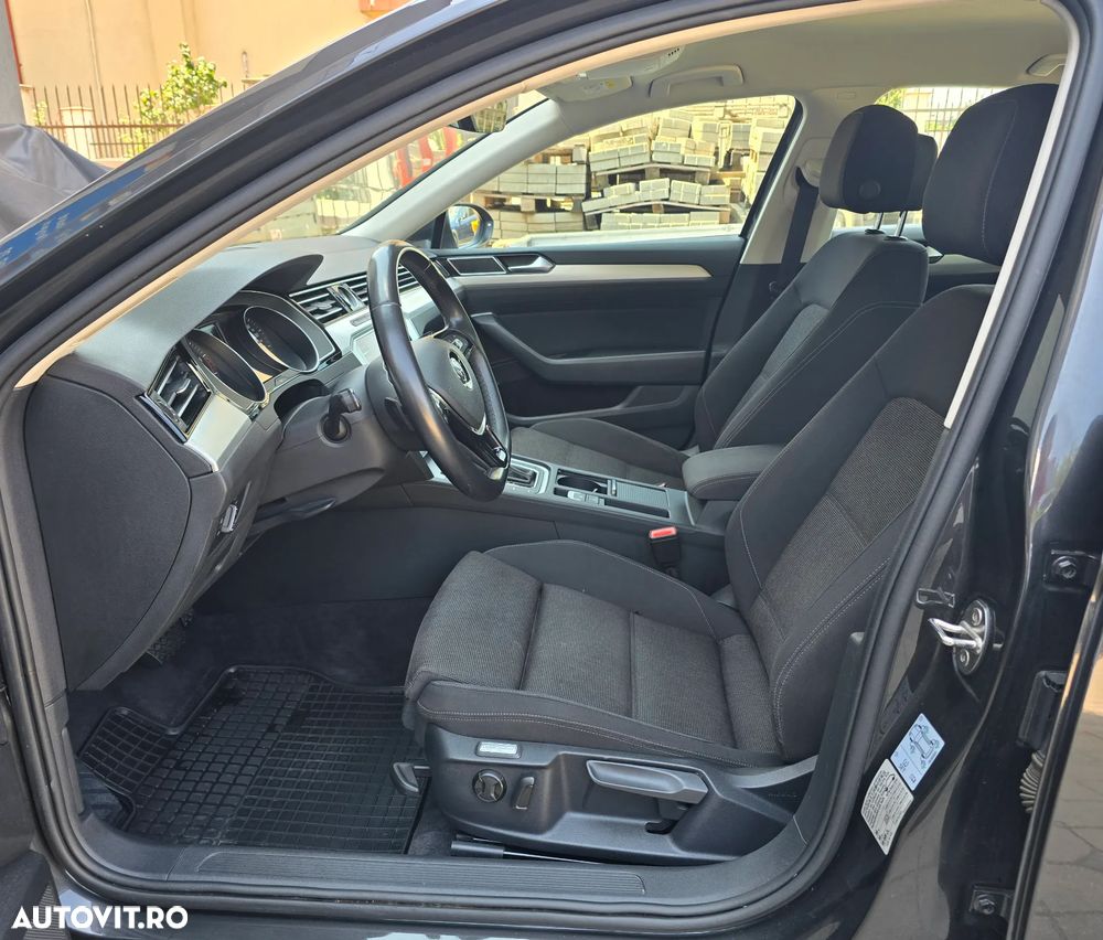 Volkswagen Passat 1.5 TSI ACT DSG Comfortline - 9