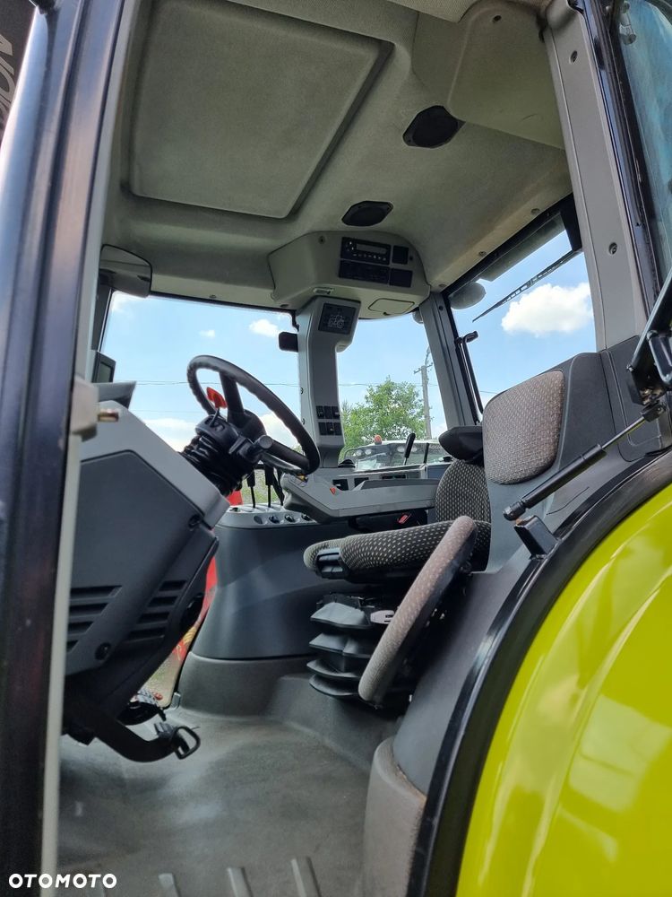 Claas Arion 640 CIS - 6