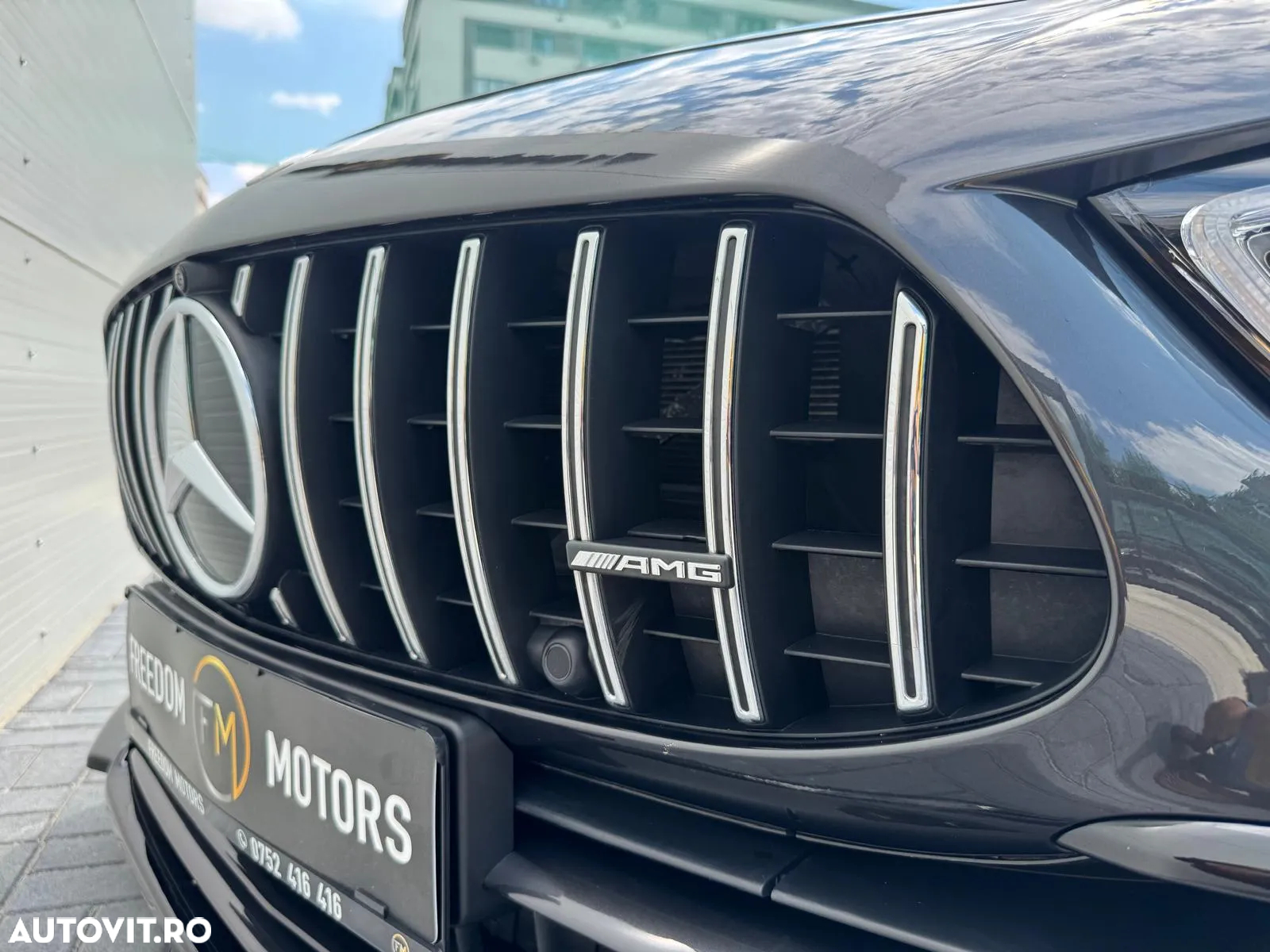 Mercedes-Benz AMG GT 43 4MATIC+ MHEV - 19