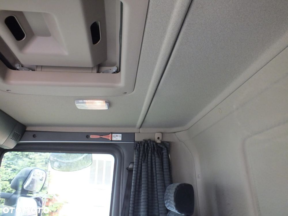 Scania P 280 - 16
