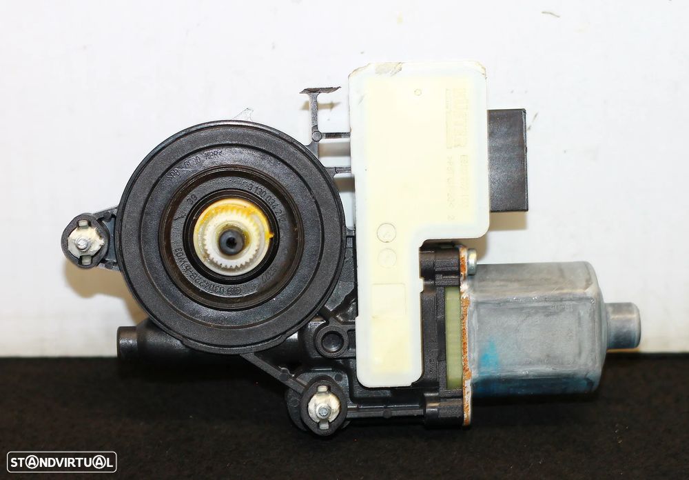 MOTOR ELEVATÓRIO DO VIDRO TRASEIRO DIREITO SEAT LEON - 3