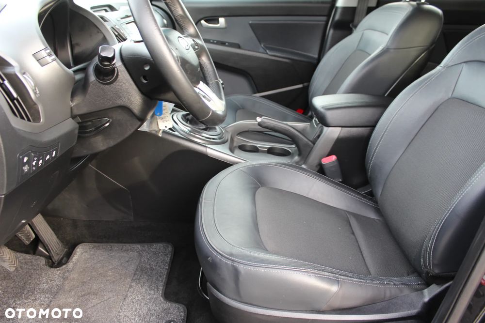Kia Sportage - 13