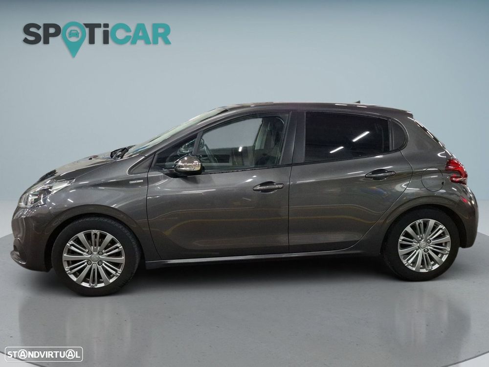 Peugeot 208 1.2 PureTech Style - 5