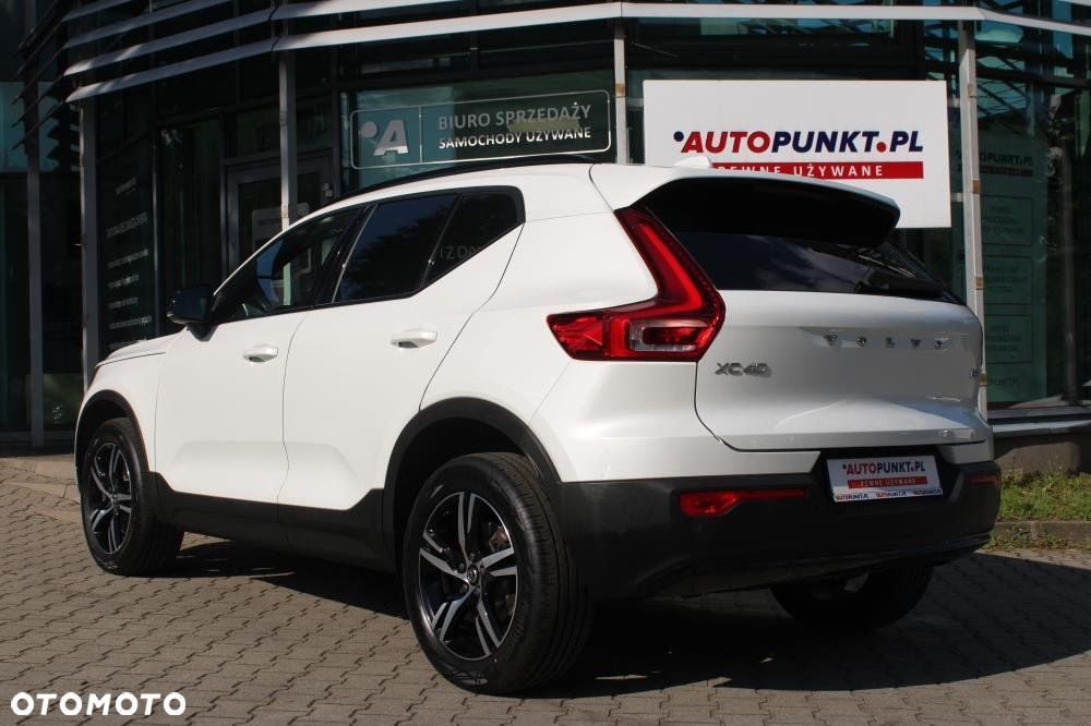 Volvo XC 40 - 7