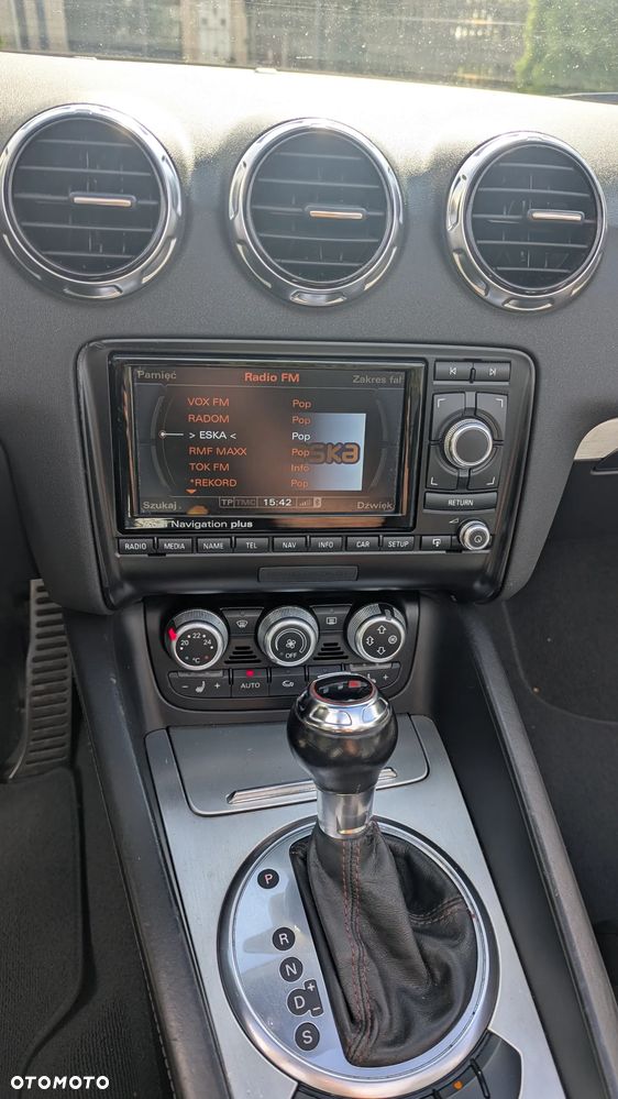 Audi TT S Roadster - 16