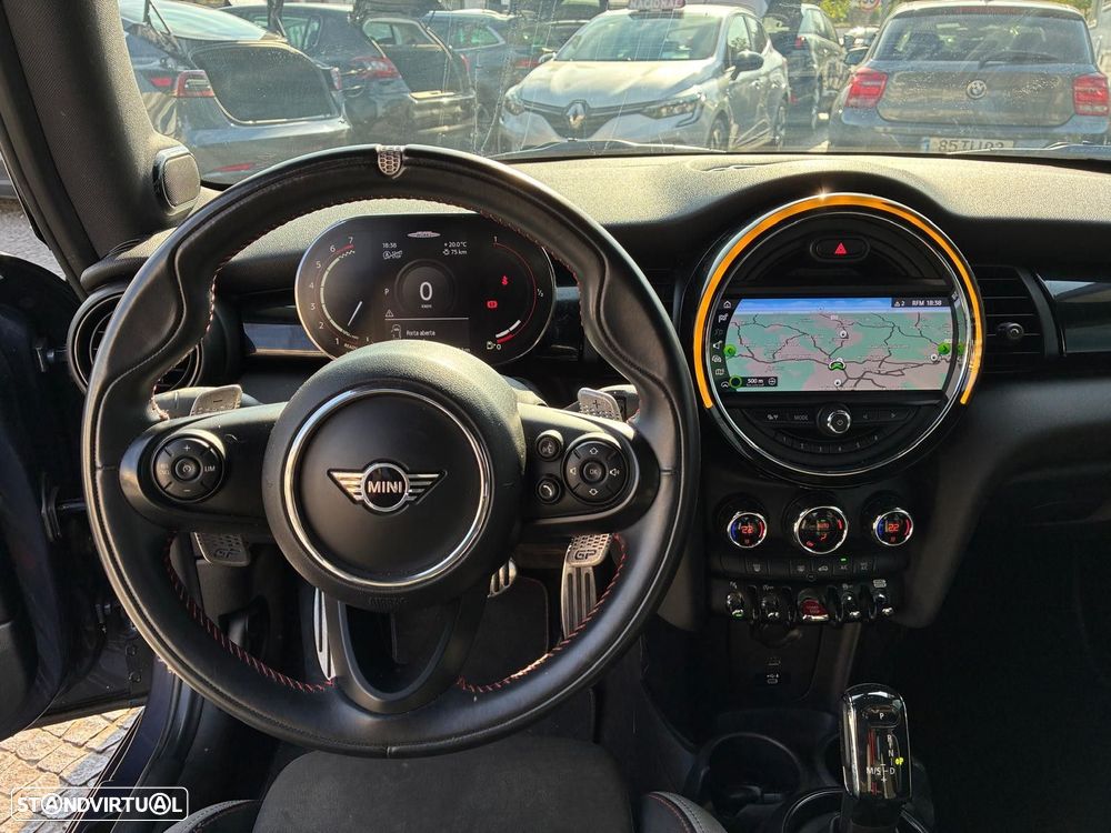 MINI 3 Portas - 15