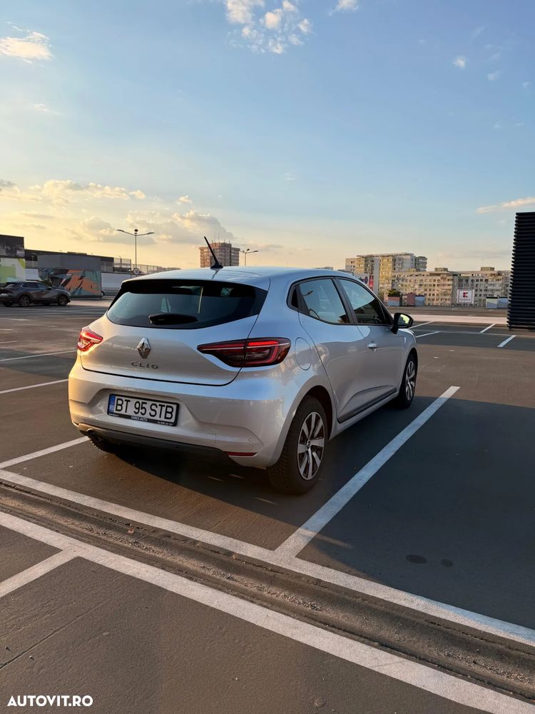 Renault Clio 2022 photo 4