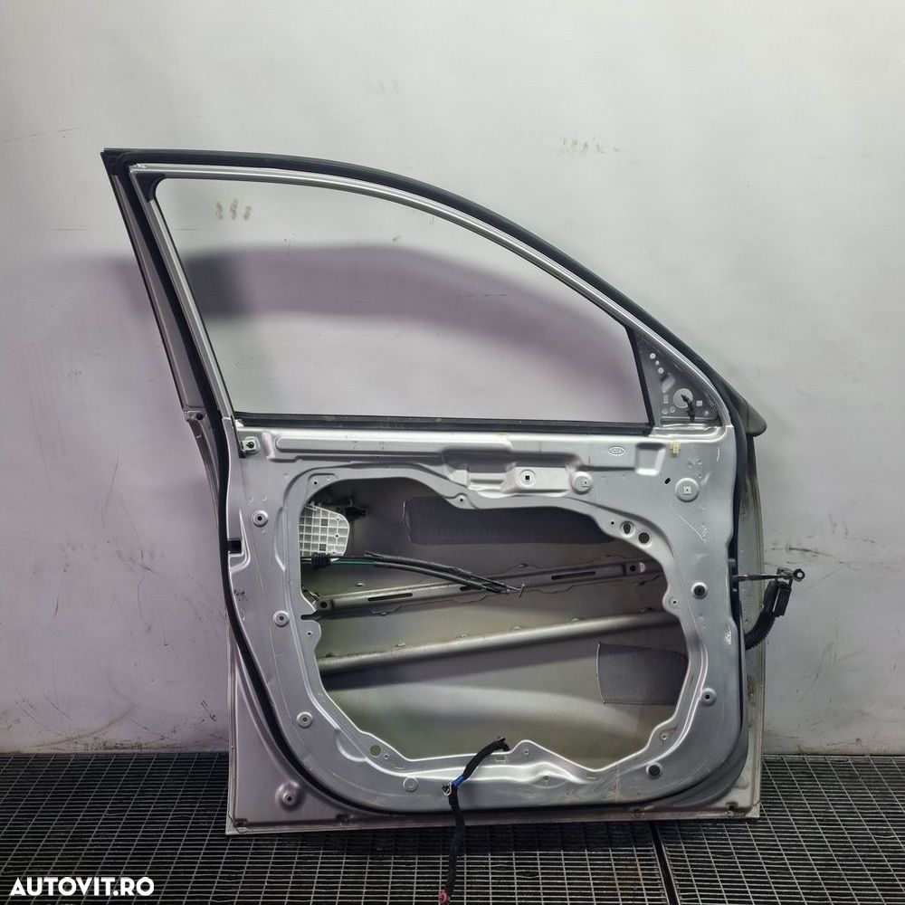 Usa Stanga Fata Kia Sorento II Facelift 2012 - 2014 SUV 4 Usi ARGINTIU (1332) - 2