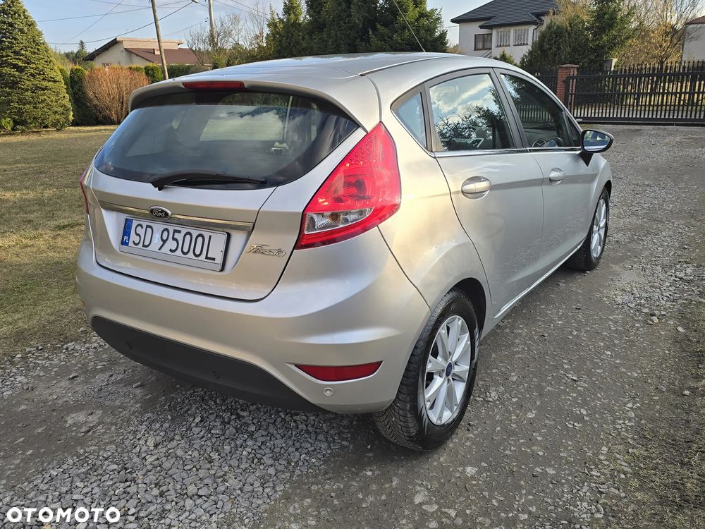 Ford Fiesta 1.4 Titanium - 33