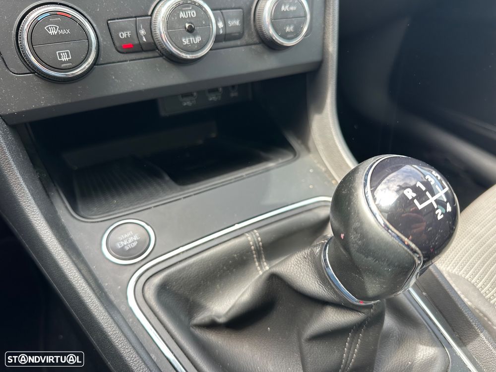 SEAT Leon ST 1.6 TDI Style S/S - 4