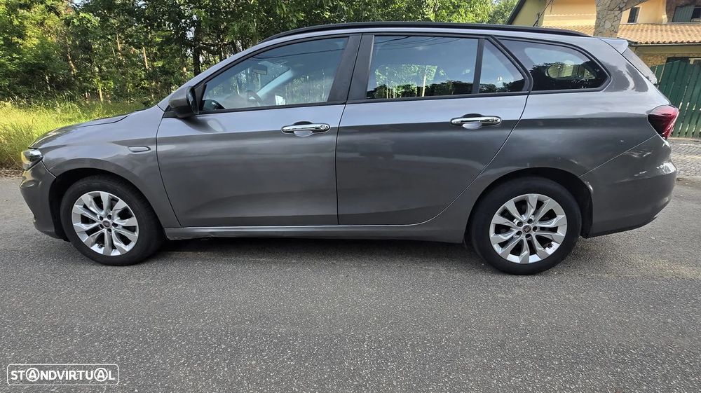 Fiat Tipo Station Wagon 1.3 M-Jet Lounge - 6