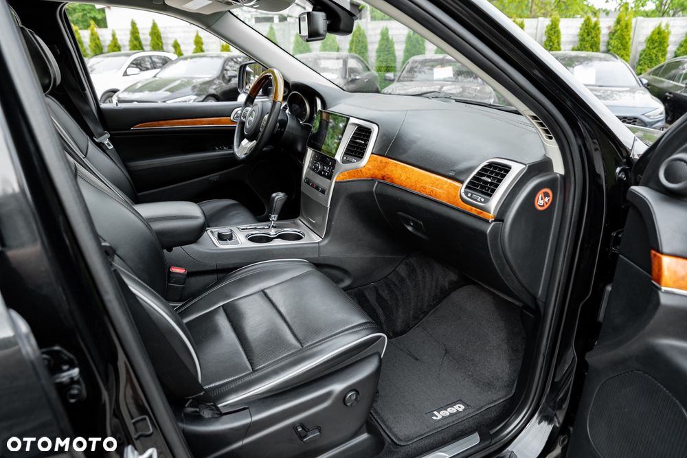 Jeep Grand Cherokee 3.6 V6 Overland - 25