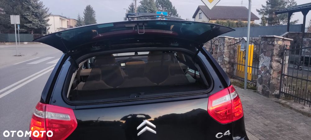 Citroën C4 Picasso 2.0 HDi FAP Exclusive - 13
