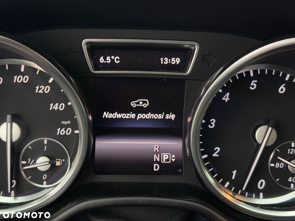 Mercedes-Benz GL - 29