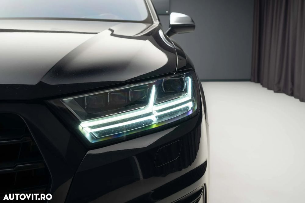 Audi SQ7 TDI quattro tiptronic - 12