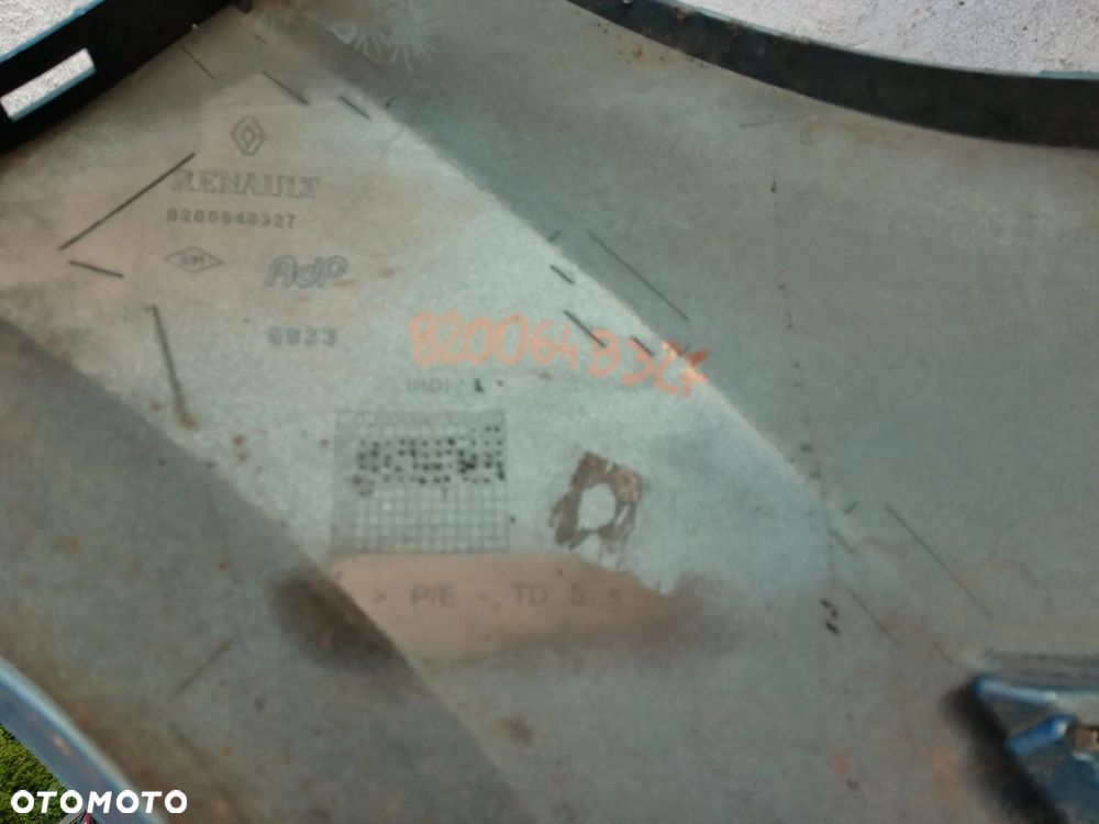 RENAULT TWINGO II GT 07-12 8200648327 ZDERZAK PRZÓD PRZEDNI KOMPLETNY KOD TERPB BELKA ABSORBER - 9