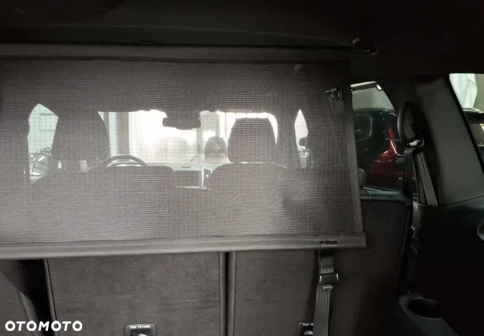 Ford S-Max 2.5 Duratec FHEV ST-LINE - 25