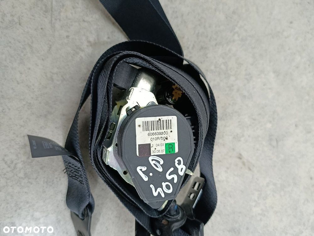 PAS BEZPIECZEŃSTWA PRAWY PRZÓD FORD MONDEO MK4 606639200 2.0 TDCI - 2