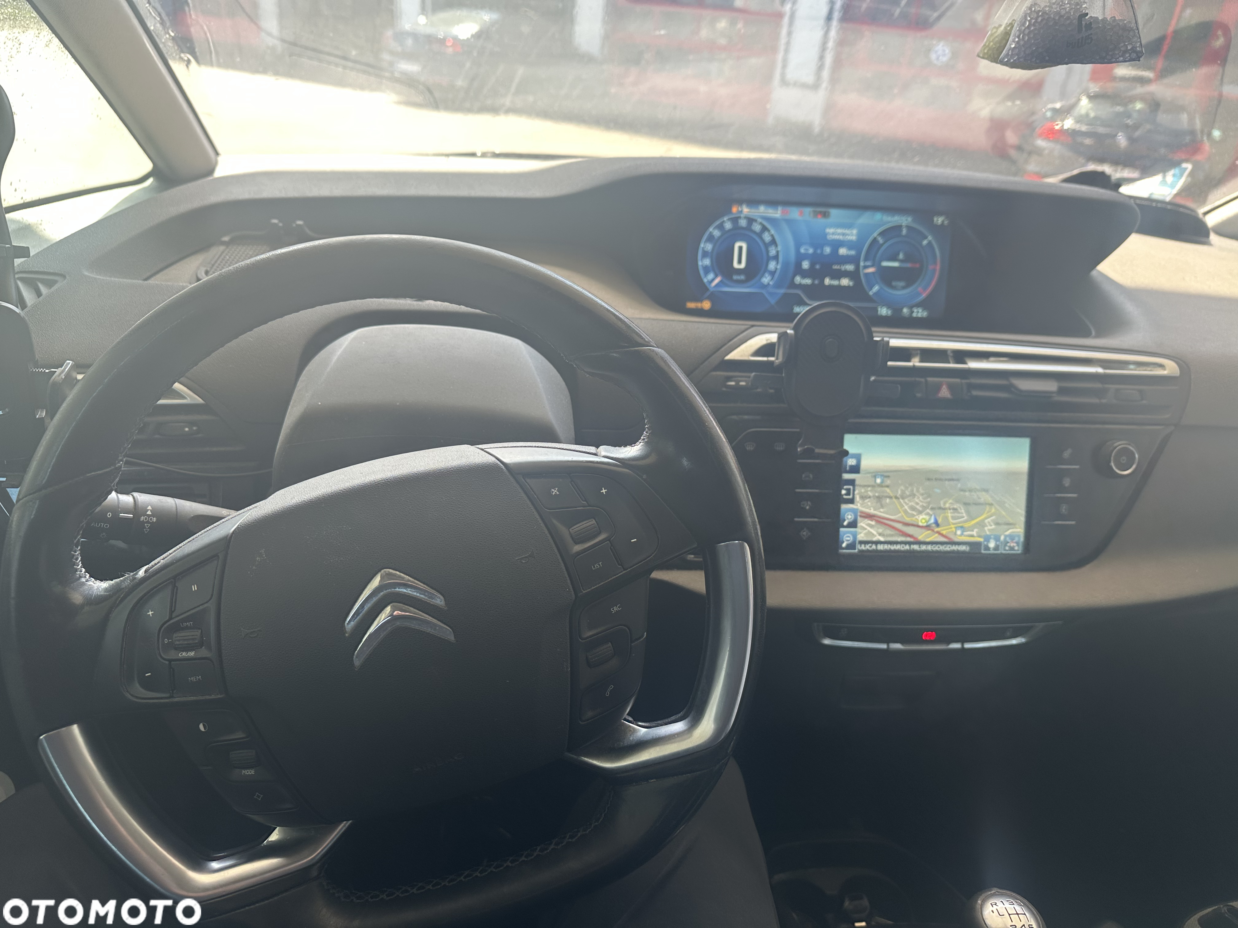 Citroën C4 Picasso 1.6 BlueHDi MoreLife - 2