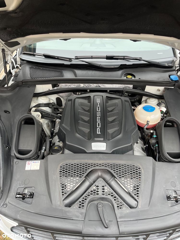 Porsche Macan S PDK - 17