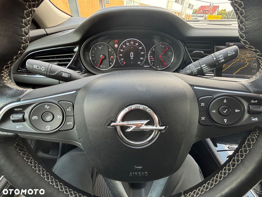 Opel Insignia 1.5 T Innovation S&S Eco - 9
