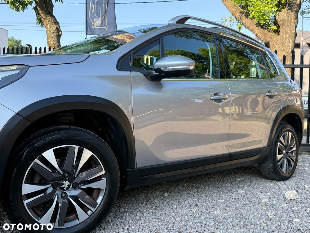 Peugeot 2008 1.2 Pure Tech GPF Crossway S&S - 11
