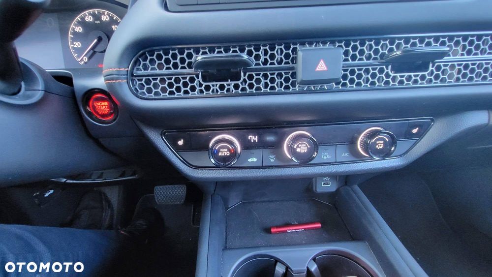 Honda ZR-V - 20