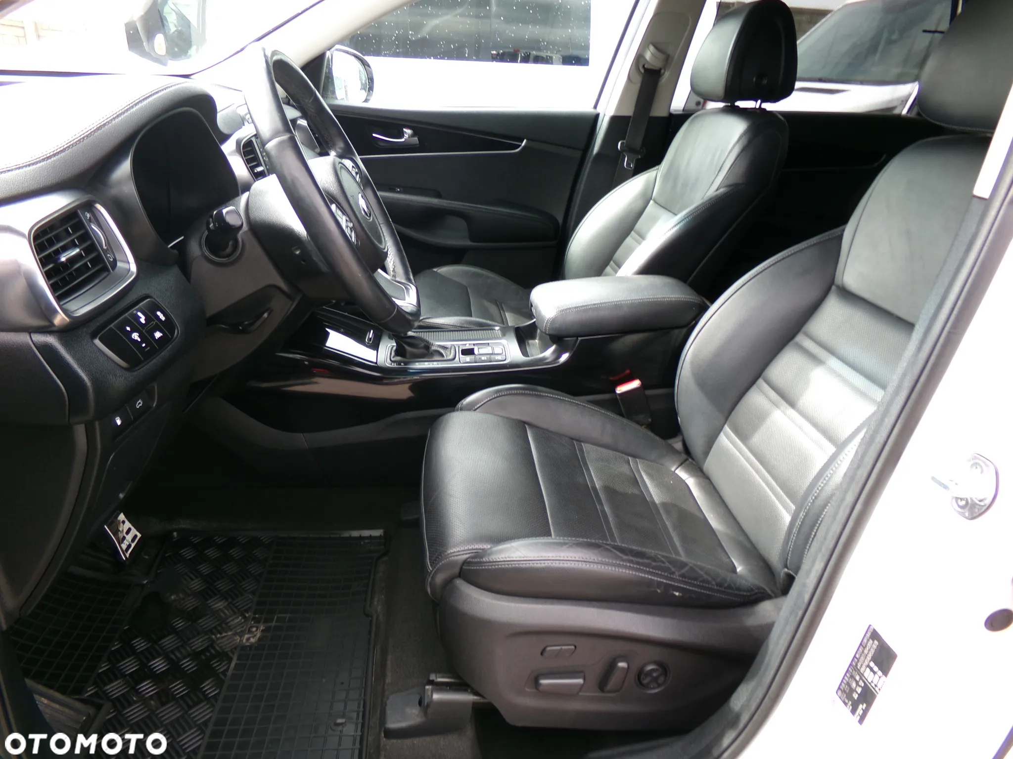 Kia Sorento 2.0 CRDI Business Line - 7