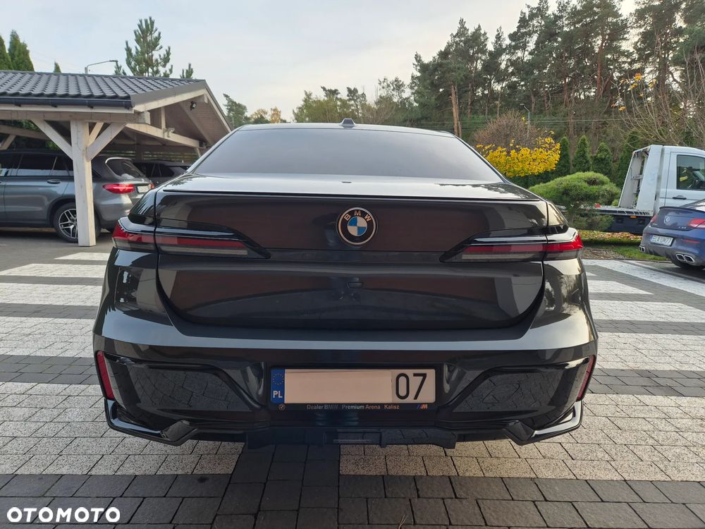 BMW Seria 7 - 20