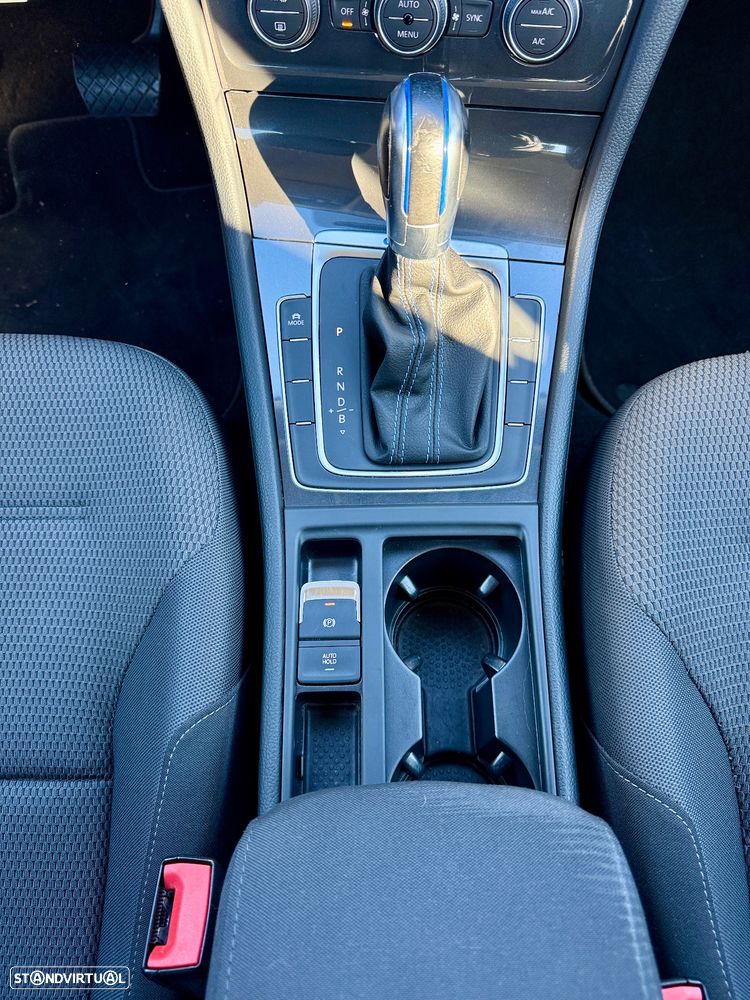 VW e-Golf Standard - 11